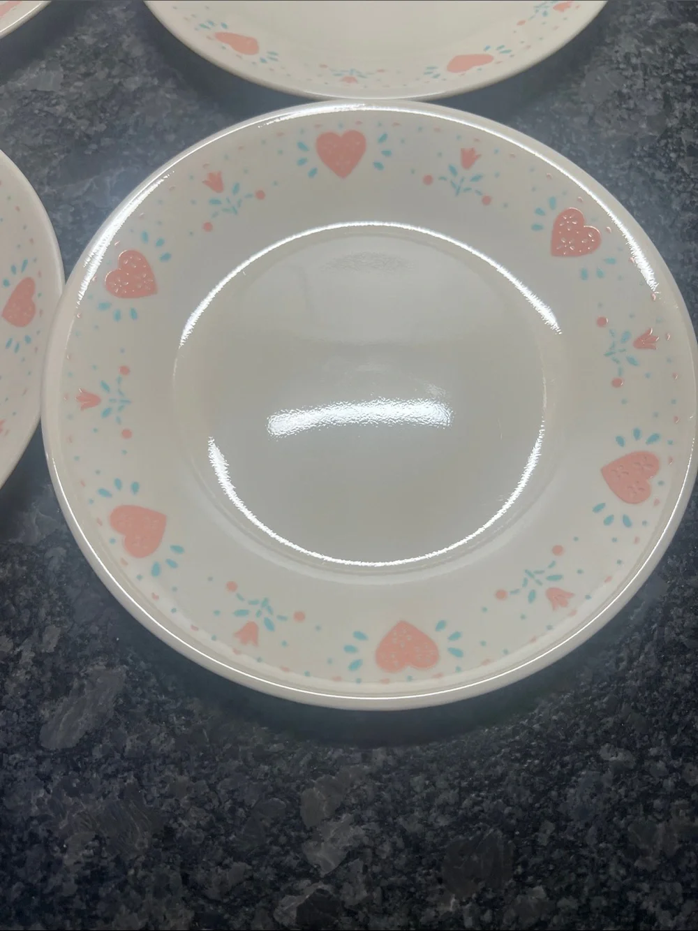 4 Corelle FOREVER YOURS  Ceramic Salad Plates with Pink Heart Border. Like new